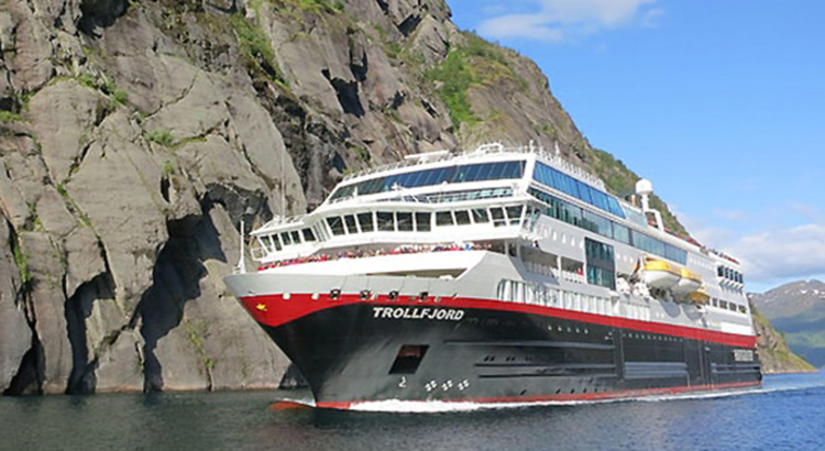 Hurtigruten maud foto Hurtigruten Solfrid Boe